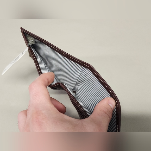 Timberland Men's Genuine Leather Sportz Quad Bifold Wallet Brown - Picture 4 of 7